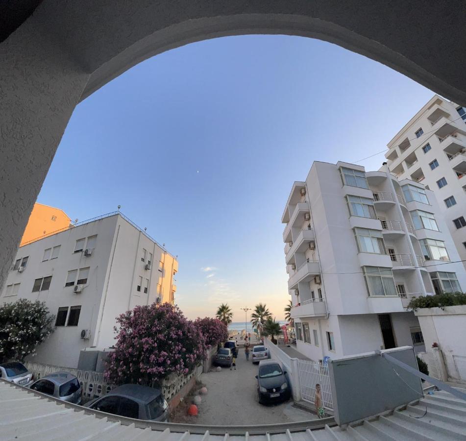 Flors Apartments Durrës Extérieur photo