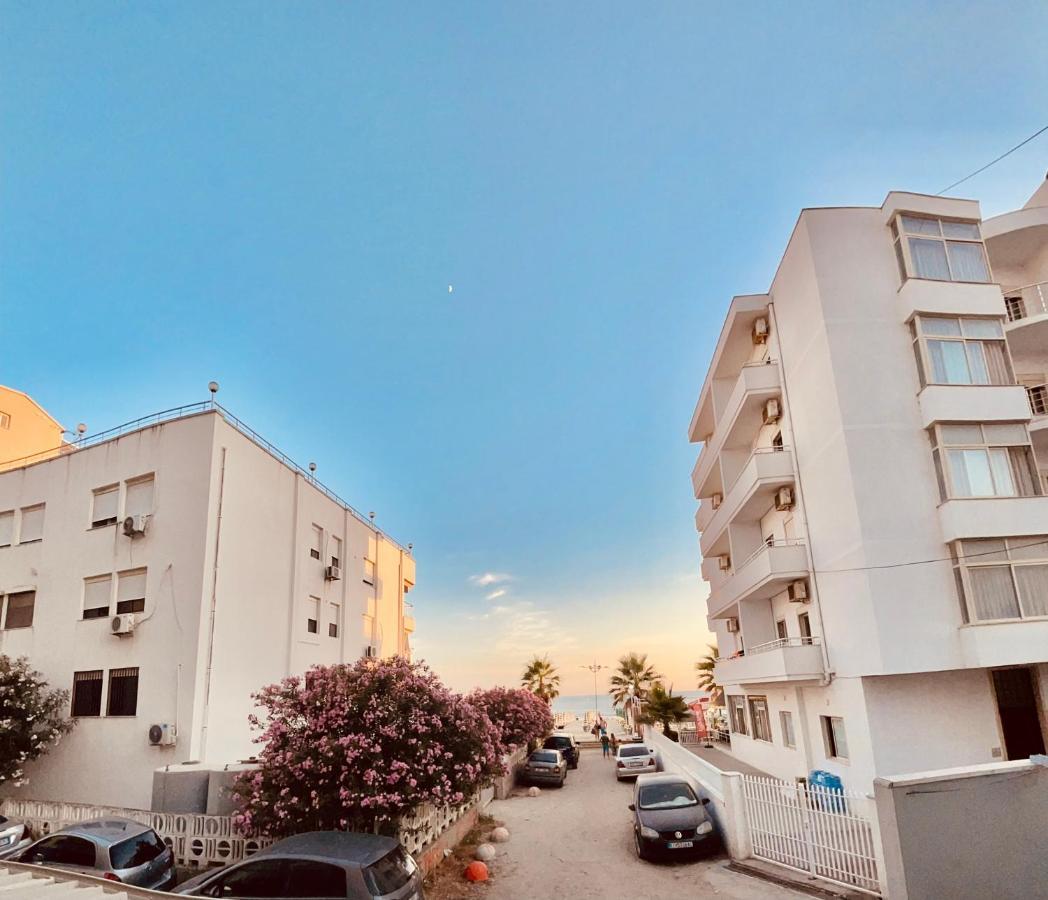 Flors Apartments Durrës Extérieur photo