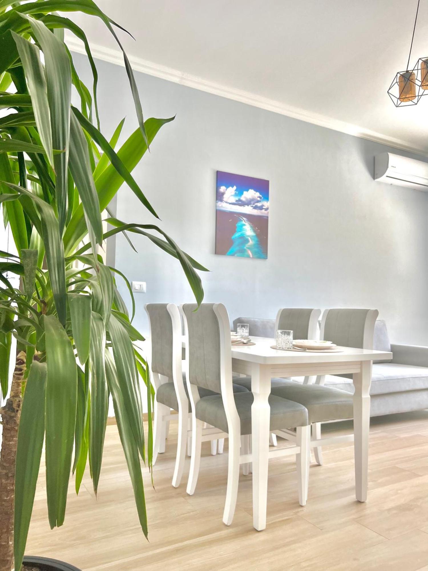 Flors Apartments Durrës Extérieur photo