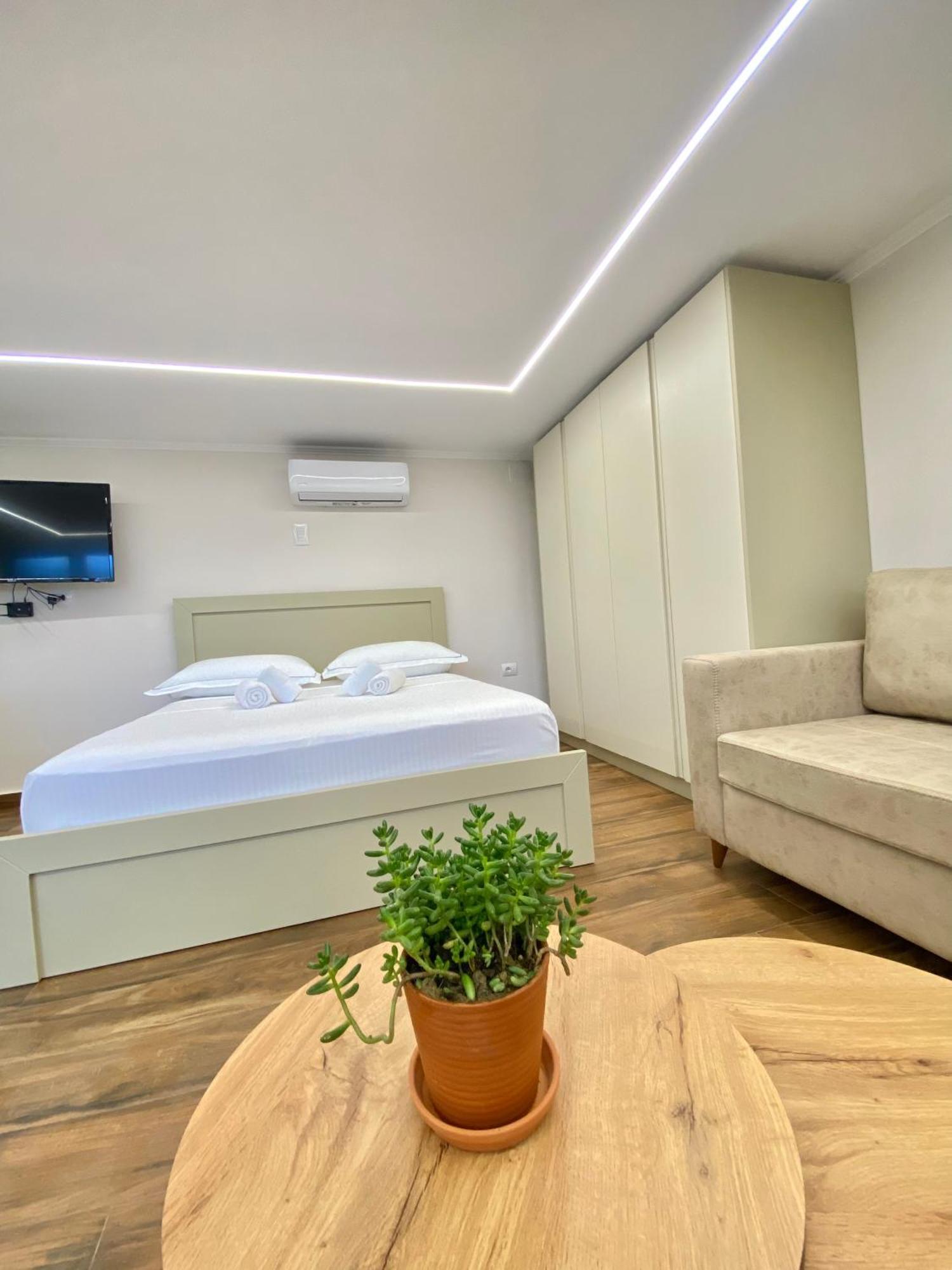 Flors Apartments Durrës Extérieur photo