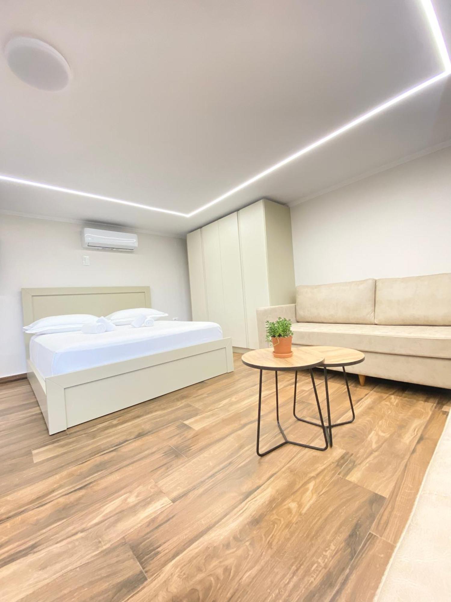 Flors Apartments Durrës Extérieur photo