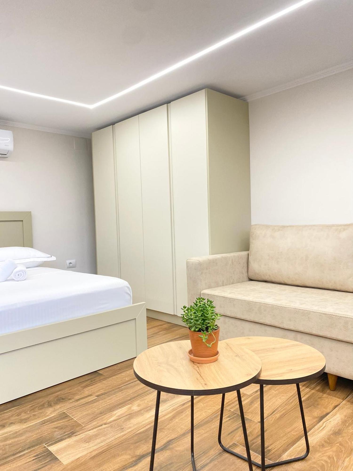 Flors Apartments Durrës Extérieur photo